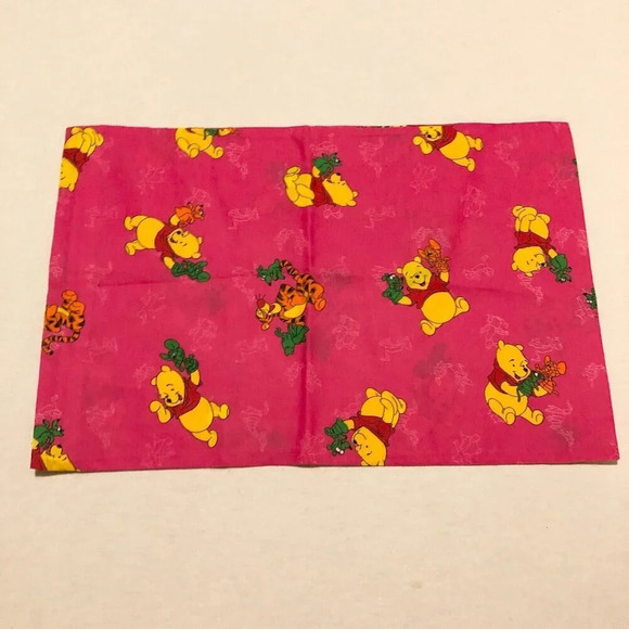 Vtg 2 Winnie The Pooh Pillow Cases Hand Puppets Pink 22.5 x 14.5 - Picture 3 of 16